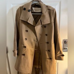 Burberry coat in perfect condition
